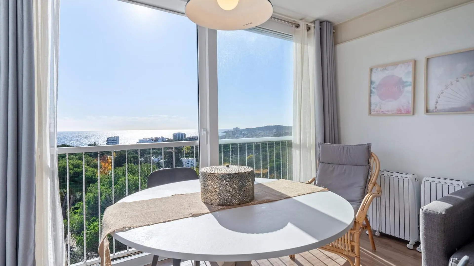 Apartment Hauzify I Apartament Hortensia Platja d'Aro